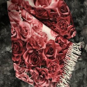 Big beautiful rose scarf!